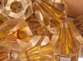 25 darab részben színezett csillár alkatrész, pattogzással, h: 5 cm