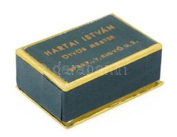 Hartai István ötvös mester ezüst (Ag) mandzsetta pár, jelzett, mesterjeles, eredeti hozzá tartozó do...