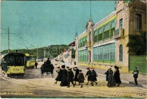 Marseille, Le chemin de la Corniche / street view, trams (EK)