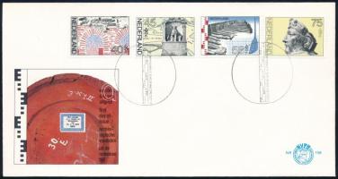 Hollandia 1977