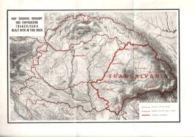 Horváth [Jenő], Eugene:  Transylvania and the History of the Roumanians. A Reply to Professor R. W. Seton-Watson. Budapest, 1935. Printed by the Sárkány Printing Company Ltd. 86 + [2] p. + 1 térkép (kihajtható, kétszínnyomású). Egyetlen kiadás. Robert William Seton-Watson (1879-1951) angol történész, publicista és politikai aktivista, a magyarság korábbi csodálója. Kritikátlan csodálata 1906-tól kezdve határozott ellenszenvbe váltott, 1908-tól pedig számos tudományos dolgozat formájú vitairatot jelentetett meg a magyarországi nemzetiségek, különösképpen a szlovákság elnyomásáról, mely dolgozatokban rendre a szlovák (olykor a román, szerb) álláspontot érvényesítette. Szerteágazó, engesztelhetetlen, bár kenetteljes publicisztikai tevékenységének köszönhetően a világháború idejére brit körökben Közép-Európa valóságos szakértőjévé vált, szlávbarát nézetei jelentős erőt képviseltek az első világháború utáni határmegállapítások során. A Monarchia feldarabolása után valamennyi utódállam díszdoktori címekkel, szobrokkal és kitüntetésekkel halmozta el. 1934-ben jelentette meg a román történelemről írt kisebb iratát (A History of the Roumanians, Cambridge, 1934), melynek írása során - korábbi hajlandóságaival megegyezően - ezúttal is mellőzte a térségre vonatkozó magyar források és szempontok figyelembevételét. Horváth Jenő történész, politológus, külügyi szakértő, egyetemi tanár e válaszként írt tanulmányában fejti ki az Erdély történetéről és a románok Erdély történetében betöltött szerepéről alkotott magyar álláspontot. (Publications of the Hungarian Frontier Readjustment League. Issue IX.) Fűzve, feliratozott, enyhén sérült kiadói borítóban. Jó példány.