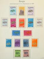 Europa CEPT gyakorlatilag teljes gyűjtemény 1969-1979 falcmentes albumban (Mi EUR 1.426,-)