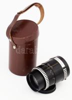 Carl Zeiss Jena Sonnar 1:3,5 f=135 mm objektív, jó állapotú lencsével, sorozatszám: . Sapkával, bőr tokkal