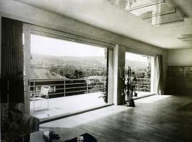 Cs. Plank Ibolya - Hajdú Virág - Ritoók Pál: Fény és forma. Modern építészet és fotó. / Light and Fo...