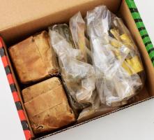 6 db bútorzár és 5 db hengerzár, mindegyik kulccsal