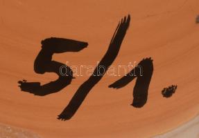 Kiss Roóz Ilona (1920-2010): Lány virággal. Jelzett, 5 példányos 5/1 jelöléssel, m: 38 cm