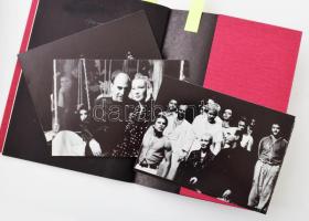 Íves Könyvek 13.: Csányi János: Színházi ember. DEDIKÁLT! Bp., 1996, Nyomdacoop, 32 p.+ 6 (fekete-fe...