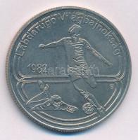 1982. 100Ft Cu-Ni "Labdarúgó világbajnokság 1982" T:AU patina Adamo EM68