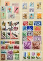 1959-1982 Sorok gyűjtemény 18 Schaubek berakólapon, műanyag borítóval