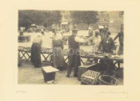 cca 1932 Orphanidesz János (1876-1939): Piac. jelzett vintage fotóművészeti alkotás, művészfólián má...