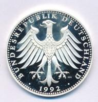 Németország 1992. "Nyári Olimpiai Játékok - München 1972" kétoldalas jelzett Ag emlékérem kapszulában (20,01g/0.999/41mm) T:AU (eredetileg PP) fo., ujjlenyomat Germany 1992. "Olympische Sommerspiele - München 1972" two-sided hallmarked Ag commemorative medallion in capsule (20,01g/0.999/41mm) C:AU (originally PP) spotted, fingerprint