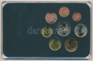 Olaszország 2002-2005. 1c-2E (8xklf) forgalmi összeállítás eredeti műanyag tokban T:AU, patina
Ital...