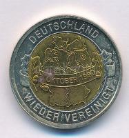 Németország 2009. "A berlini fal megnyitása 20. évfordulója" kétoldalas bicolor emlékérme T:AU-XF, oxidáció Germany 2009. "20th Anniversary of the opening of the Berlin Wall" two-sided bicolour commemorative medal C:AU-XF, oxygenation