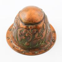 Art nouveau, szecessziós tintatartó. Poncolt réz. d: 12 cm, m: 10 cm