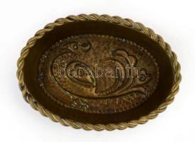 Schima Bandi (1882-1959): Madaras tálka. Bronz, jelzett, 10x7 cm