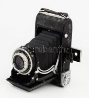 Zeiss Ikon Nettar Prontor-S fényképezőgép Carl Zeiss Jena Tessar 3,5/105 objektívvel, erősen kopott,...