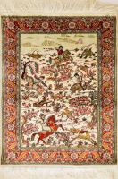 Vadászjelenetet ábrázoló iszfaháni selyem falitextil, kézzel készült, jó állapotban, rojtokkal 72x45 cm