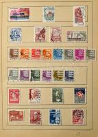 Európa kb 5.500 klf bélyeg házi készítésű albumlapokon / 5.500 different European stamps on pages