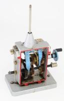 Autóipari oktatási szemléltető makett - Váltó. Német gyártmány, fém, bakelit, fém lapon, 24x35 cm cm