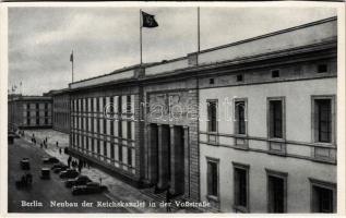 Berlin, Neubau der Reichskanzlei in der Voßstraße / The new Reich Chancellery in the Voss Street. NSDAP German Nazi Party propaganda, swastika flag (vágott / cut)