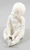 Ülő gyermek figura, biszkvit porcelán, jelzett, m: 20,5 cm