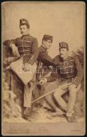 cca 1890-1900 Fiatal katonatisztek egyenruhában, szablyával, kabinetfotó Schabinszky és Társa miskol...