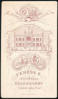 cca 1875-1880 Idős katonatiszt egyenruhában, kitüntetéssel, díszkarddal, vizitkártya Veress Ferenc (...