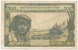 Francia Nyugat-Afrika DN(1956) 500Fr "F.46 A 97813" T:F, pici szakadás
French West Africa...