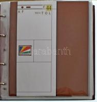 34db vegyes afrikai fémpénz országonként rendezve, közte Szváziföld, Tanzánia, Uganda, Zambia mind L...