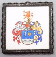 Edényalátét, festett nemesi címerrel, 18x18 cm