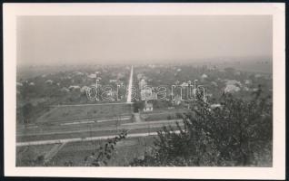 cca 1940 A budakalászi Szent István-telep fotója, hátoldalon feliratozva, 7,5×12 cm
