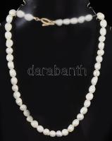 Tenyésztett gyöngy nyaklánc, h: 43 cm
