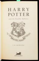 J. K. Rowling: Harry Potter and the Deathly Hallows. London, 2007, Bloomsbury, 607 p. Angol nyelven....