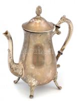 Dekoratív, fém, négy lábon álló teáskanna, kopottas állapotban m: 25 cm