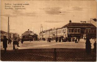 Kassa, Kosice; Legionársky namesti / Legionarius tér, üzletek, villamos / square, shops, tram (EB)