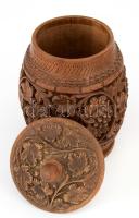 Faragott fa tárolóedény, m: 19 cm