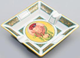 Hollóházi hamuzó, Faragó Miklós által tervezett "Hippocrates" dekorral, jelzett, 16x16 cm