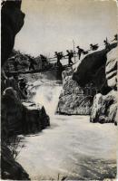 Éljen a Dél-Vietnami Nemzeti Felszabadítási Front! Amerikaiak takarodjatok Vietnamból! DNFF állandó képviselete kiadása / modern Vietnamese military propaganda postcard (EK)