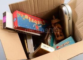 Kis doboznyi vegyes bolha tétel, érdekes, jó darabokkal.