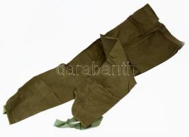 Szovjet, orosz katonai egyenruha garnitúra: nadrág, zubbony, gyakorló- és díszelgő sapka