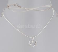 Ezüst (Ag) kígyó nyaklánc, áttört szív medállal, h: 40 cm, jelzett, nettó 3,8g