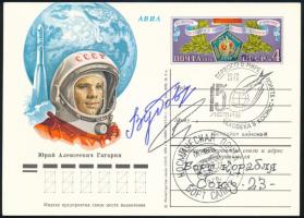 Vjacseszlav Dmitrijevics Zudov (1942-2024) szovjet űrhajós aláírása alkalmi levelezőlapon / Autograph signature of Vyacheslav Dmitriyevich Zudov Soviet astronaut on ps card
