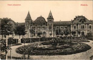 Miskolc, Tiszai pályaudvar, vasútállomás. Fodor Zoltán kiadása