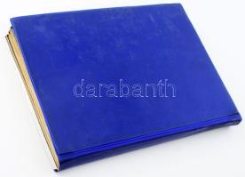 380 darabos borotvapenge címke gyűjtemény. Mind különbőző, szépen, albumba rendezve