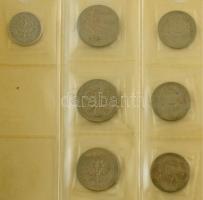 ~82db-os vegyes fémpénz gyűjtemény, benne lengyel forgalmi- és emlékérmékkel. Fekete műbőr borítású ...