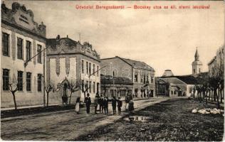1910 Beregszász, Beregovo, Berehove; Bocskay utca az állami elemi iskolával, Özv. Kovács Albertné fakoporsó raktára. W. L. Bp. 6056. / street view, elementary school, shop (EK)
