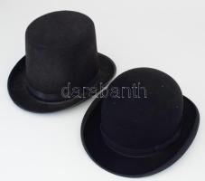 2 darab régi kalap, cilinder, közte Nagy Ferencz Budapest jelzéssel.