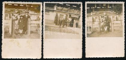 cca 1941 Délvidéki bevonulás, díszpáholy magyar címerrel díszítve (az egyik képen náci zászló is látható), 3 db fotó, 8,5x6 cm