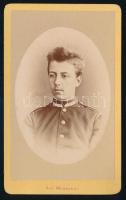 cca 1870-1880 Hadapród (kadét) portréja, vizitkártya August Meinhardt (Meinhardt Ágoston) nagyszebeni (Hermannstadt, Sibiu) műterméből, 10,5x6,5 cm