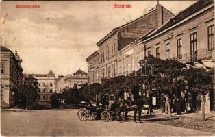 Szatmárnémeti, Satu Mare; Kazinczy utca, Szatmári Termény és Hitelbank, üzletek. Cseplák Bálintné kiadása / street view, bank, shops (fa)
